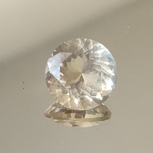 Loose yellow labradorite gemstone